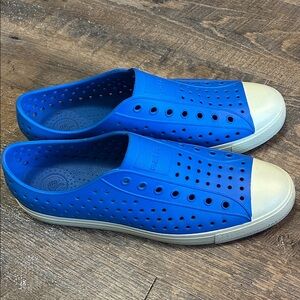 Native‎ Jefferson Blue Perforated Slip-On  Cream Rubber Toe Cap Size Men’s 11